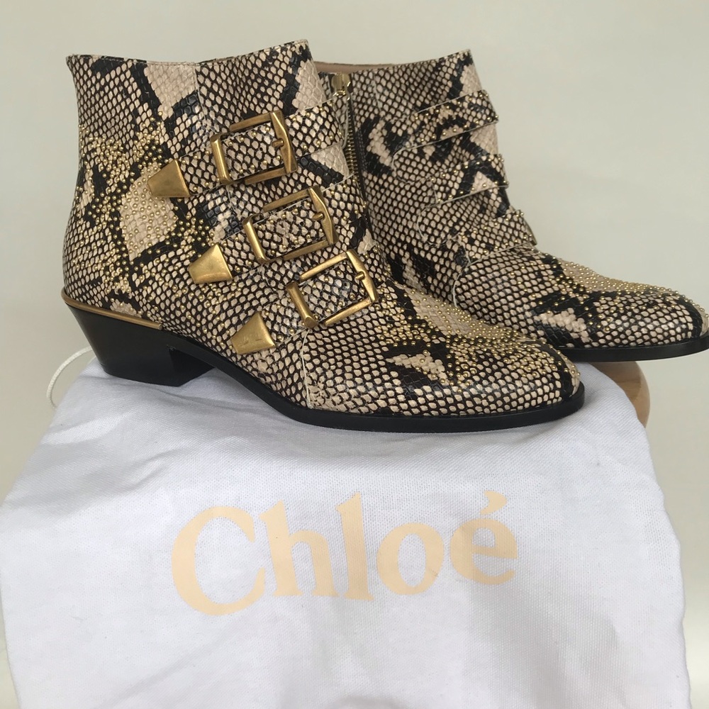 CHLOÉ SUSANNA PYTHON BOOTIES